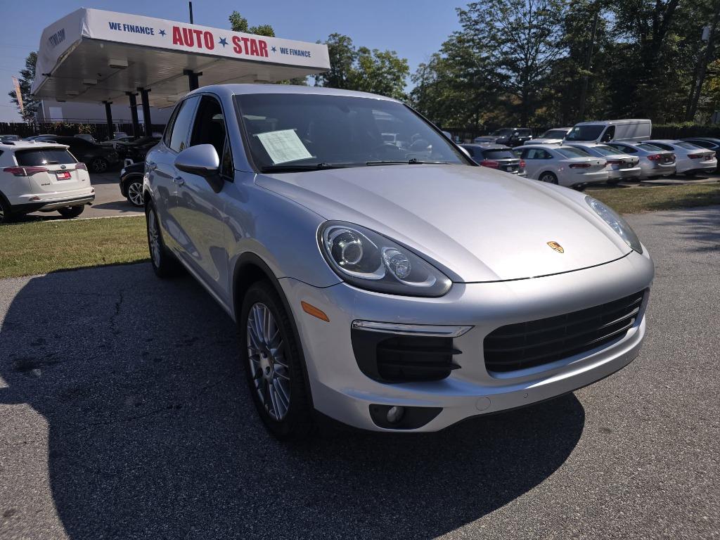 2016 Porsche Cayenne Base