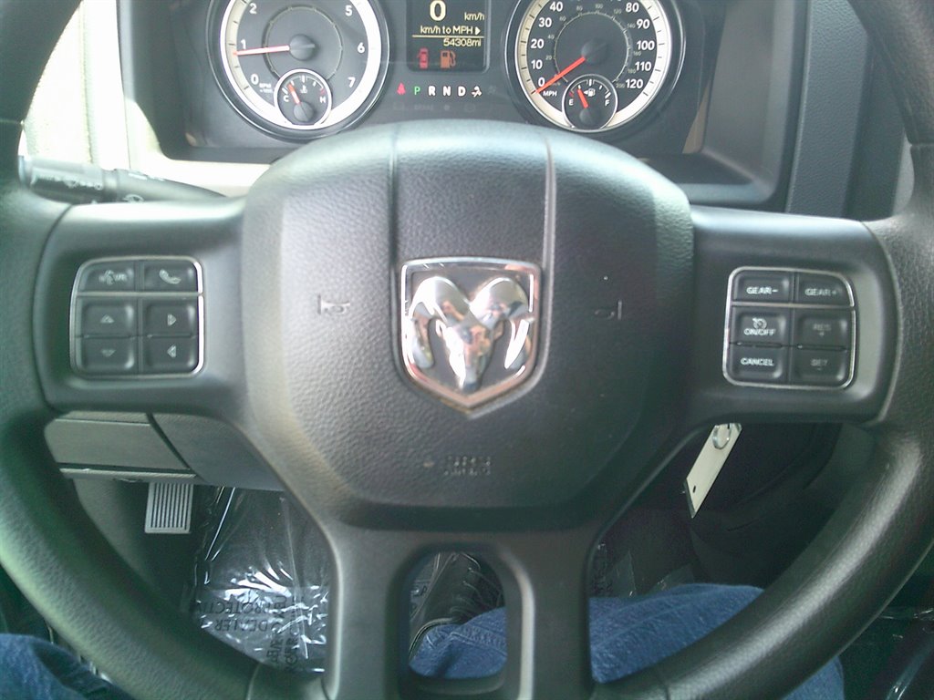 2018 RAM Ram 1500 Pickup Express - Photo 12