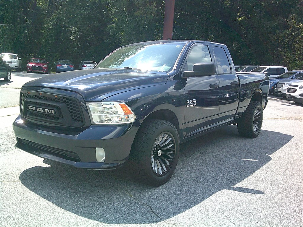 2018 RAM 1500 Express 4x4 Quad Cab 6'4's photo