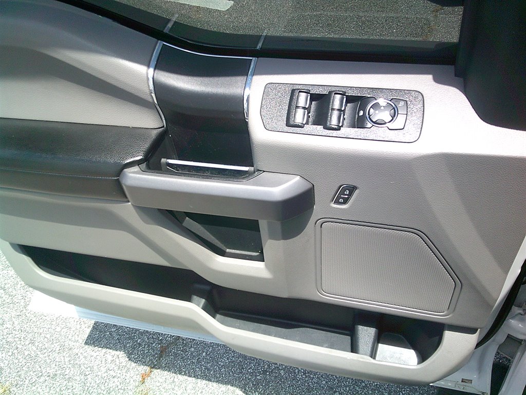 2020 Ford F-150 XLT - Photo 16