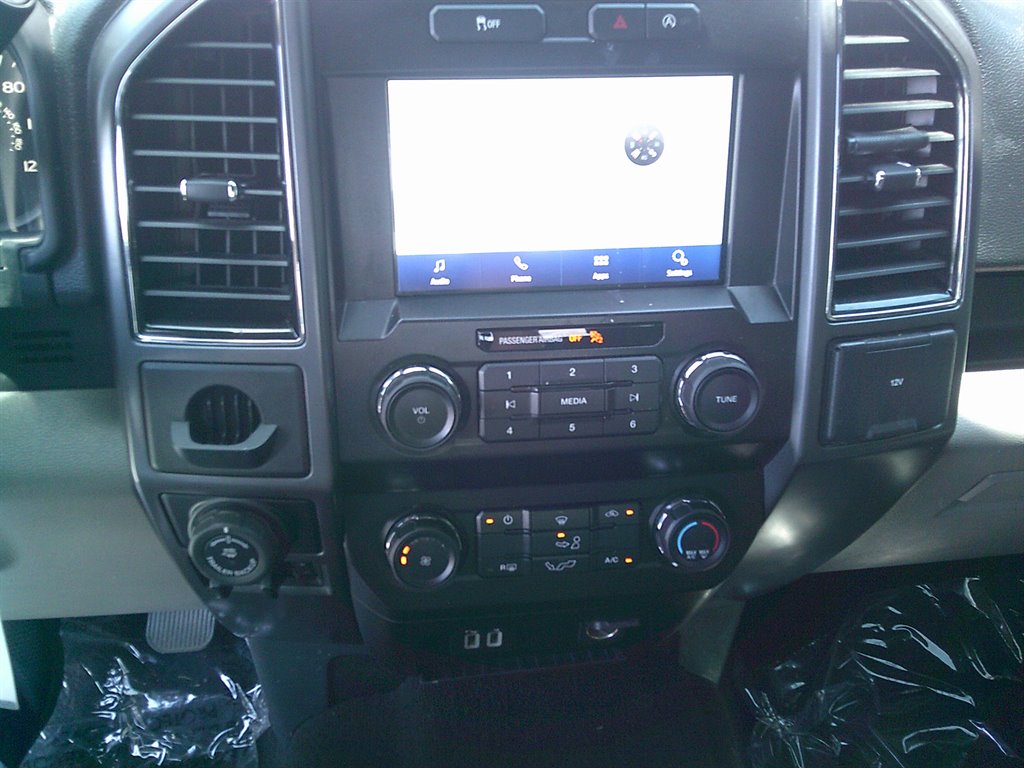 2020 Ford F-150 XLT - Photo 11