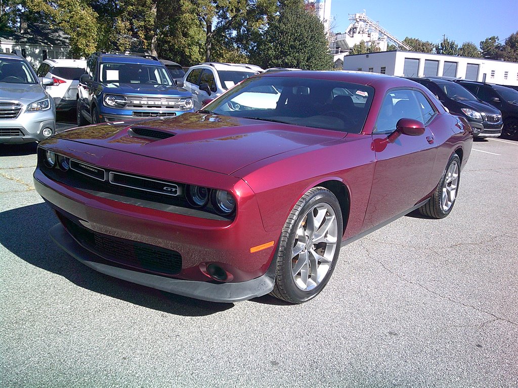 2021 Dodge Challenger GT Auto's photo