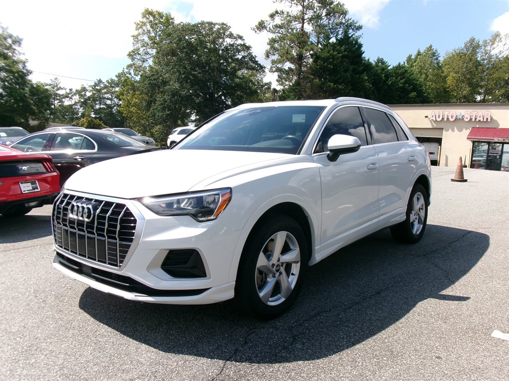 Audi Q3 photo 3