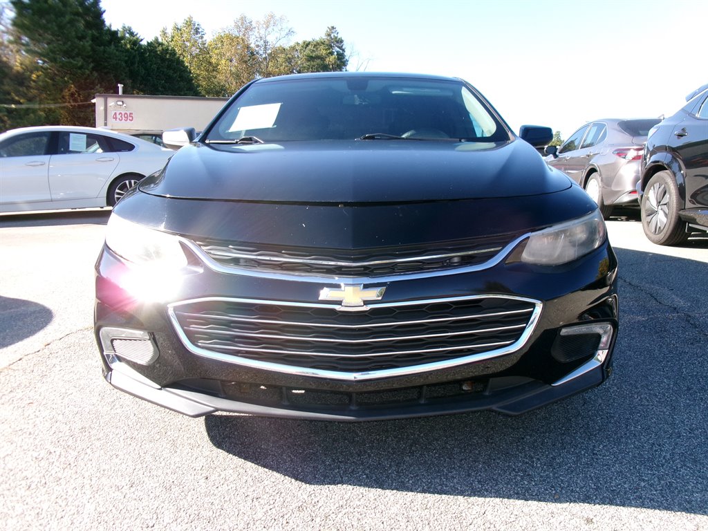 Chevrolet Malibu photo 2