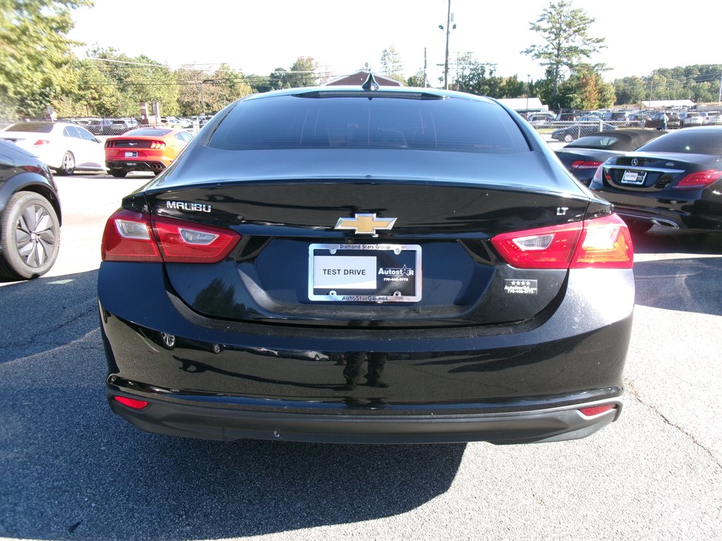 Chevrolet Malibu photo 5