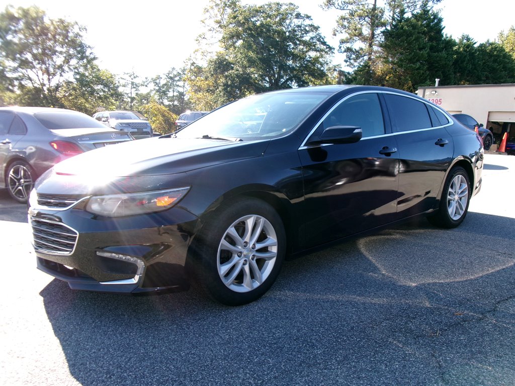 Chevrolet Malibu photo 3