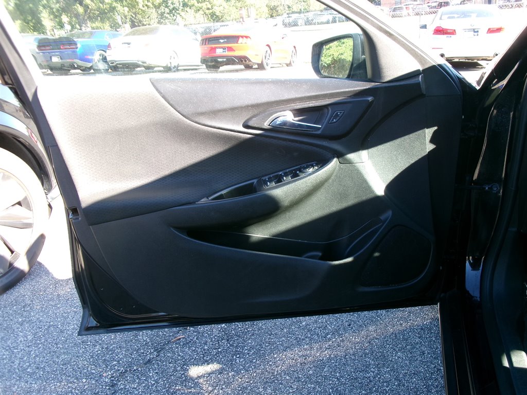 Chevrolet Malibu photo 7