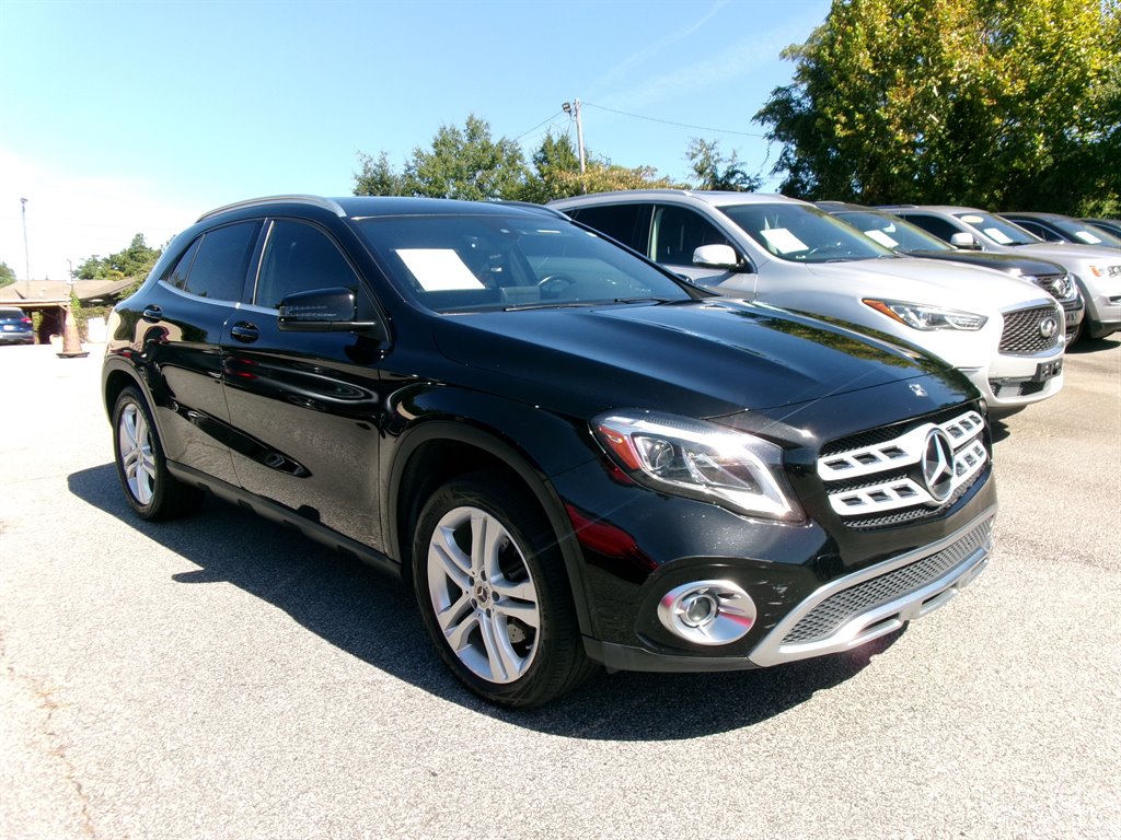 Mercedes-Benz GLA