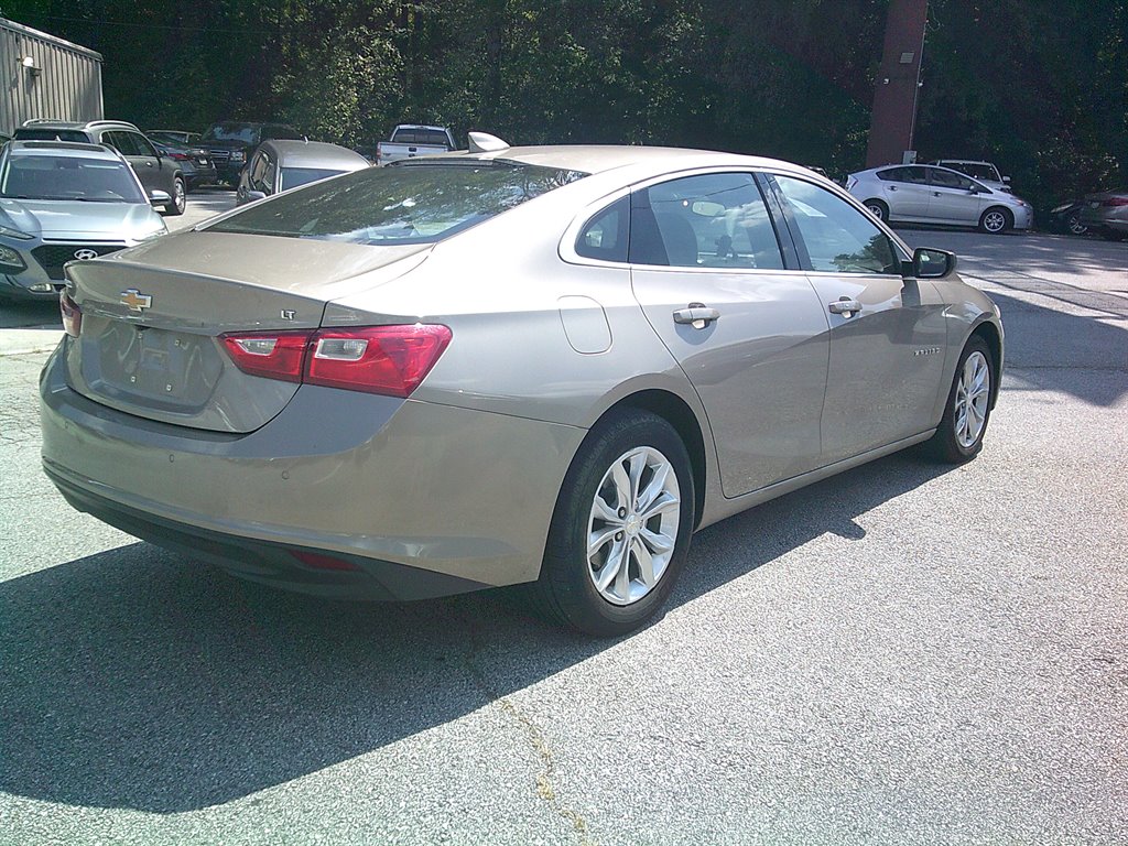Chevrolet Malibu photo 4