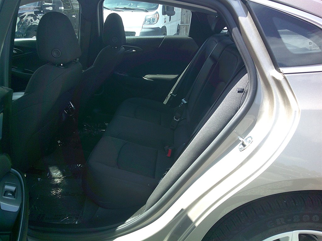 Chevrolet Malibu photo 8