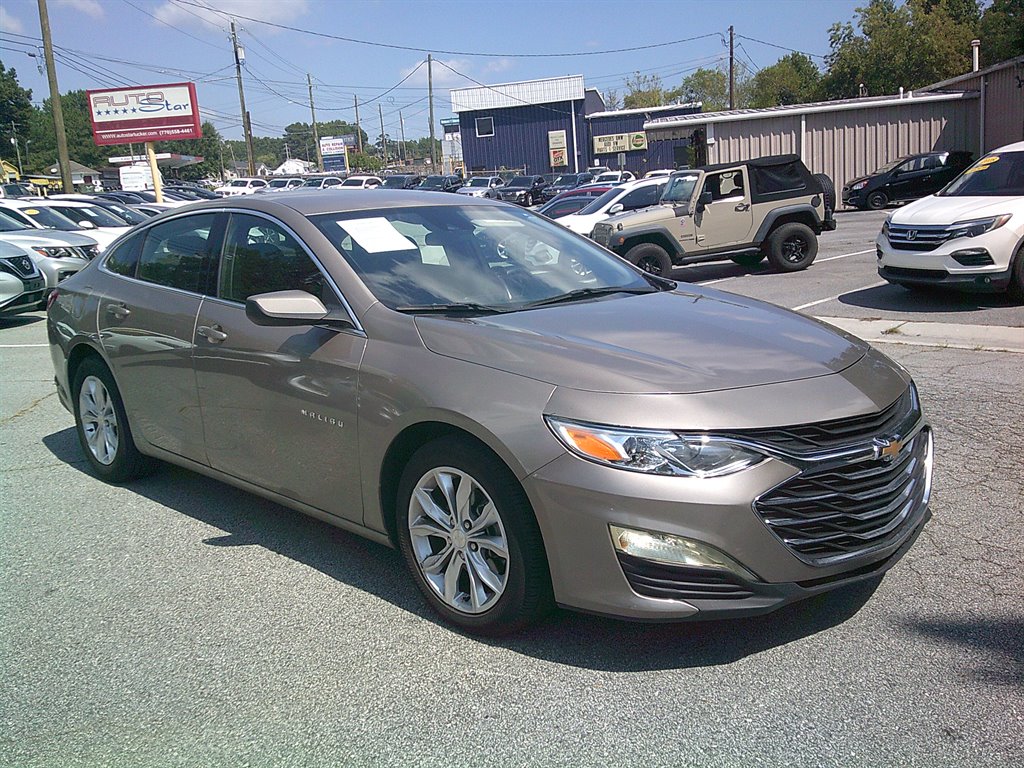 Chevrolet Malibu photo 3
