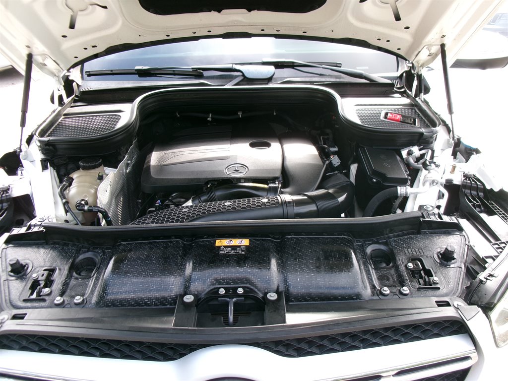 Mercedes-Benz GLE photo 18