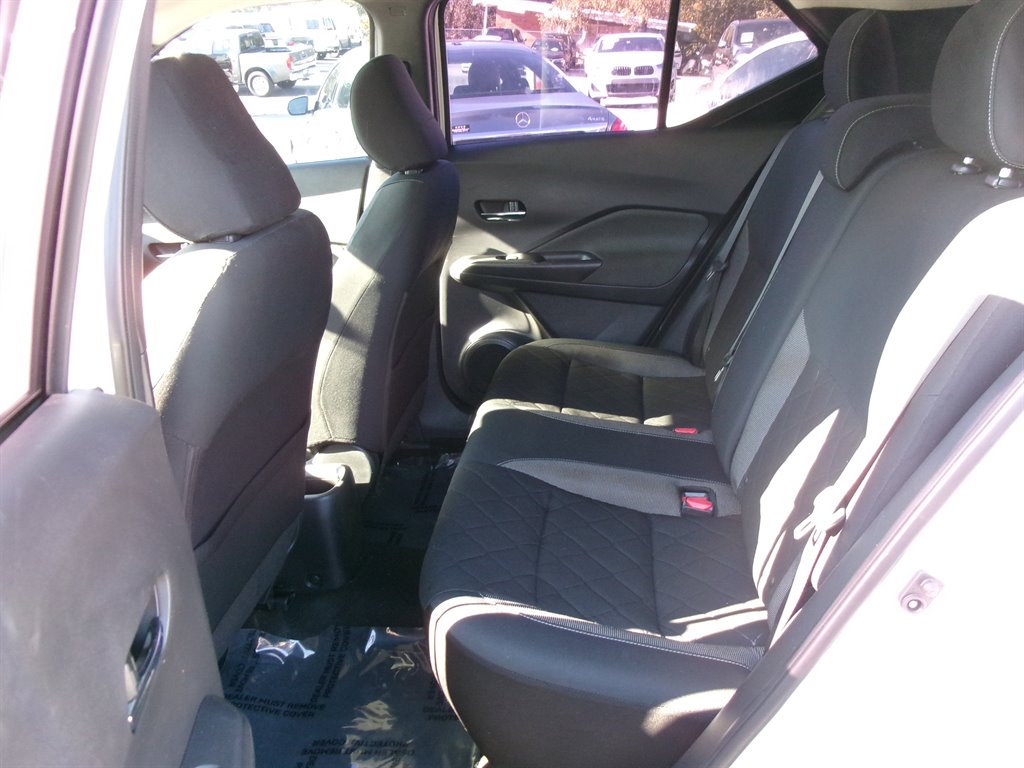 Nissan Kicks photo 9