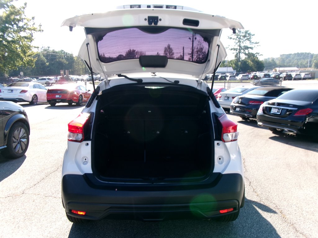 Nissan Kicks photo 6