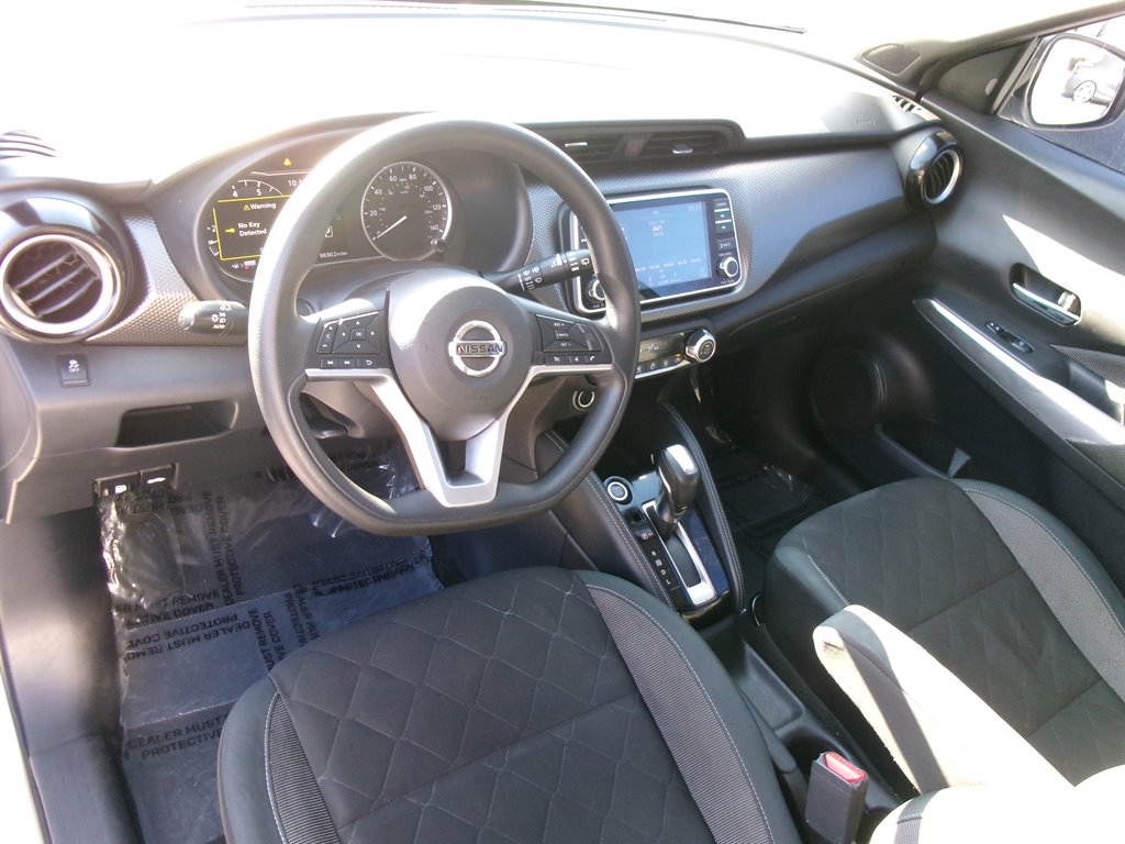 Nissan Kicks photo 10