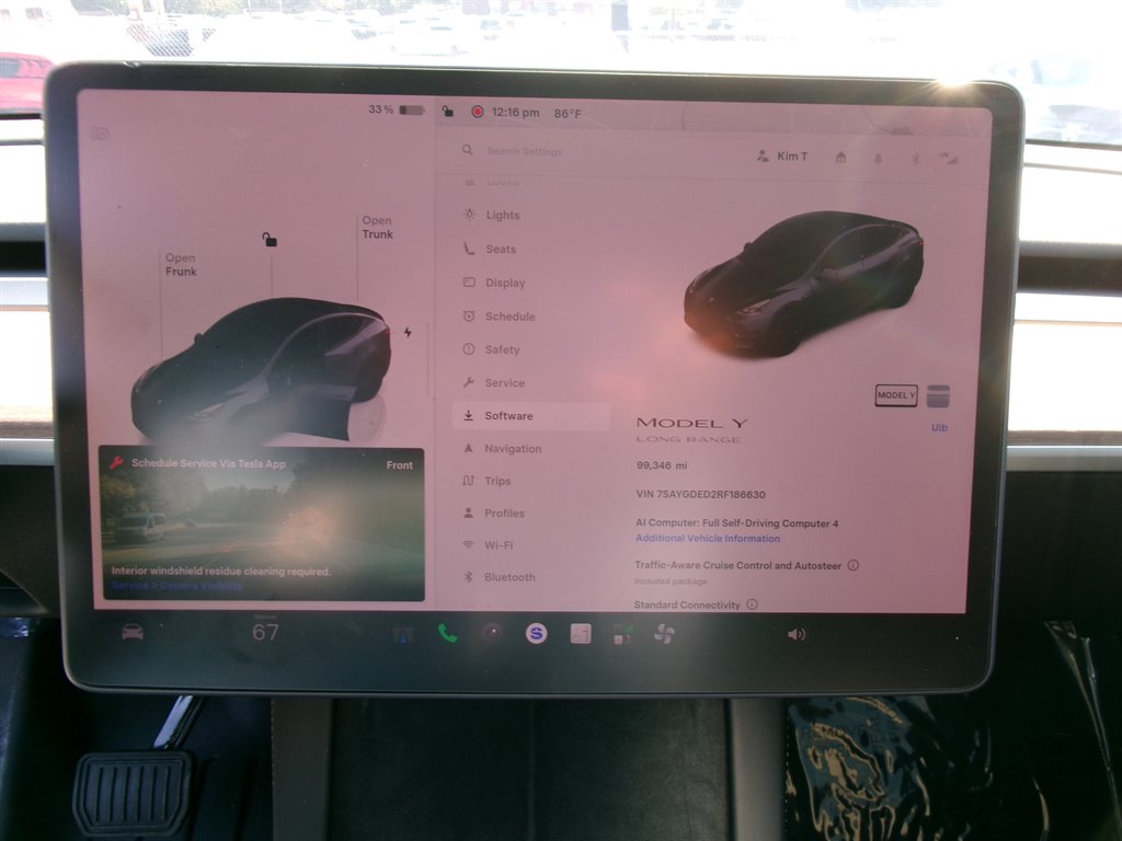 Tesla Model Y photo 14
