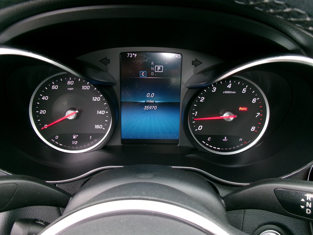 Mercedes-Benz C-Class photo 11
