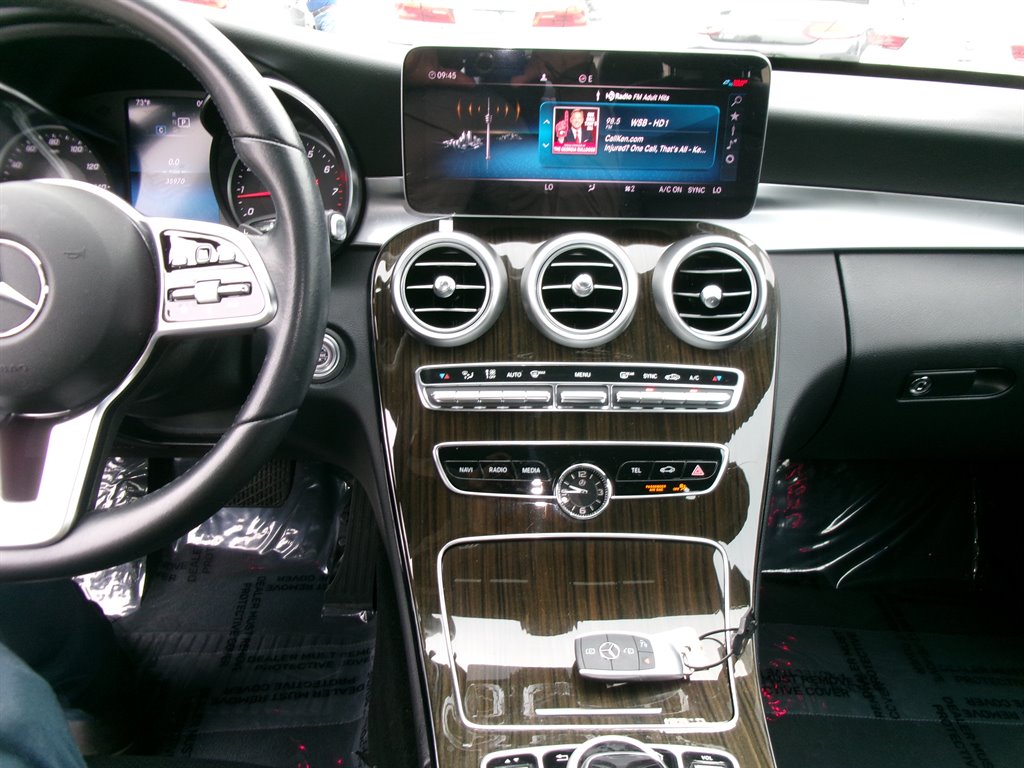 Mercedes-Benz C-Class photo 12