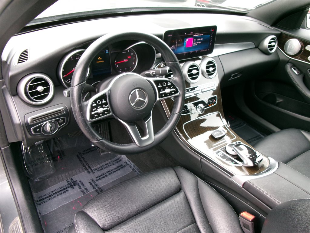 Mercedes-Benz C-Class photo 10