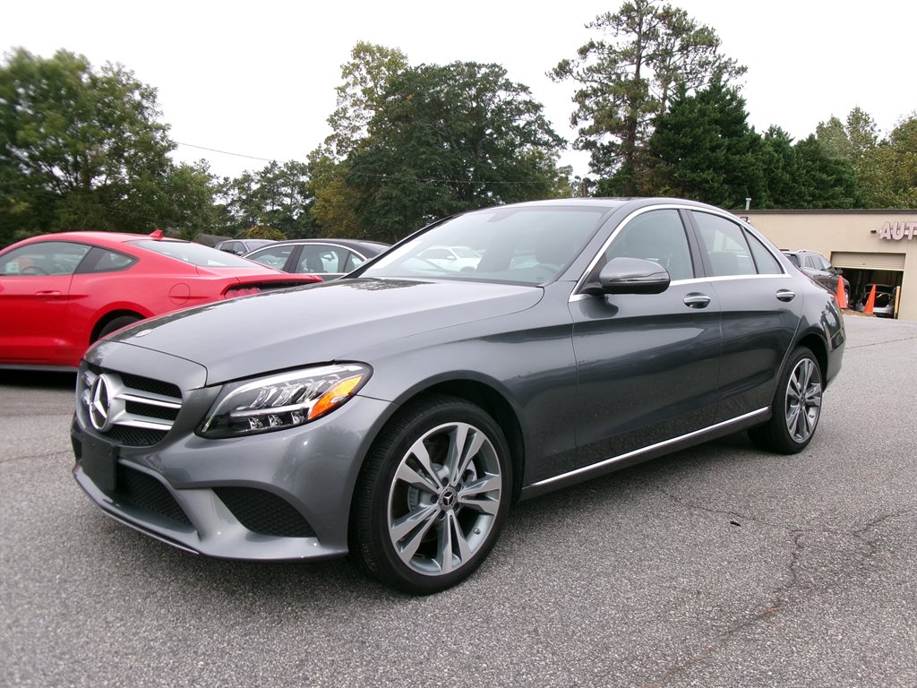 Mercedes-Benz C-Class photo 3