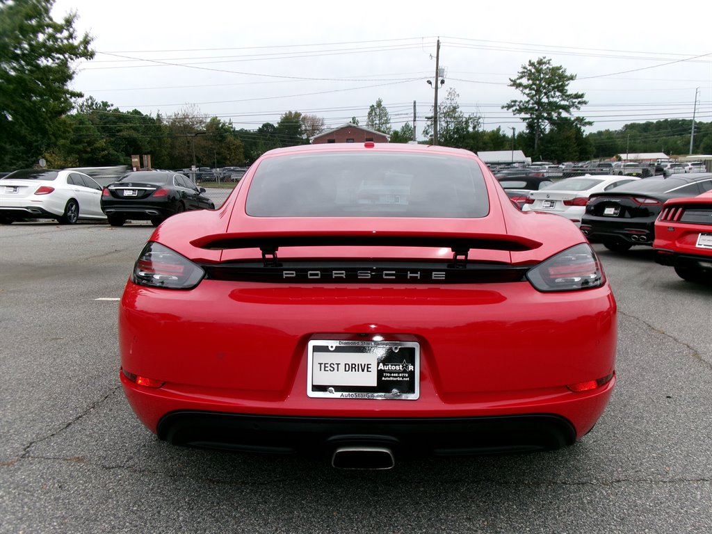 Porsche 718 Cayman photo 5