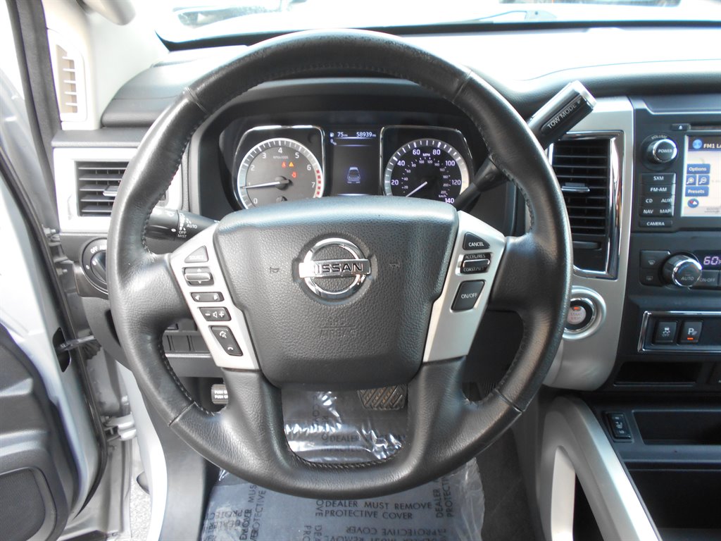 2018 Nissan Titan SV - Photo 11