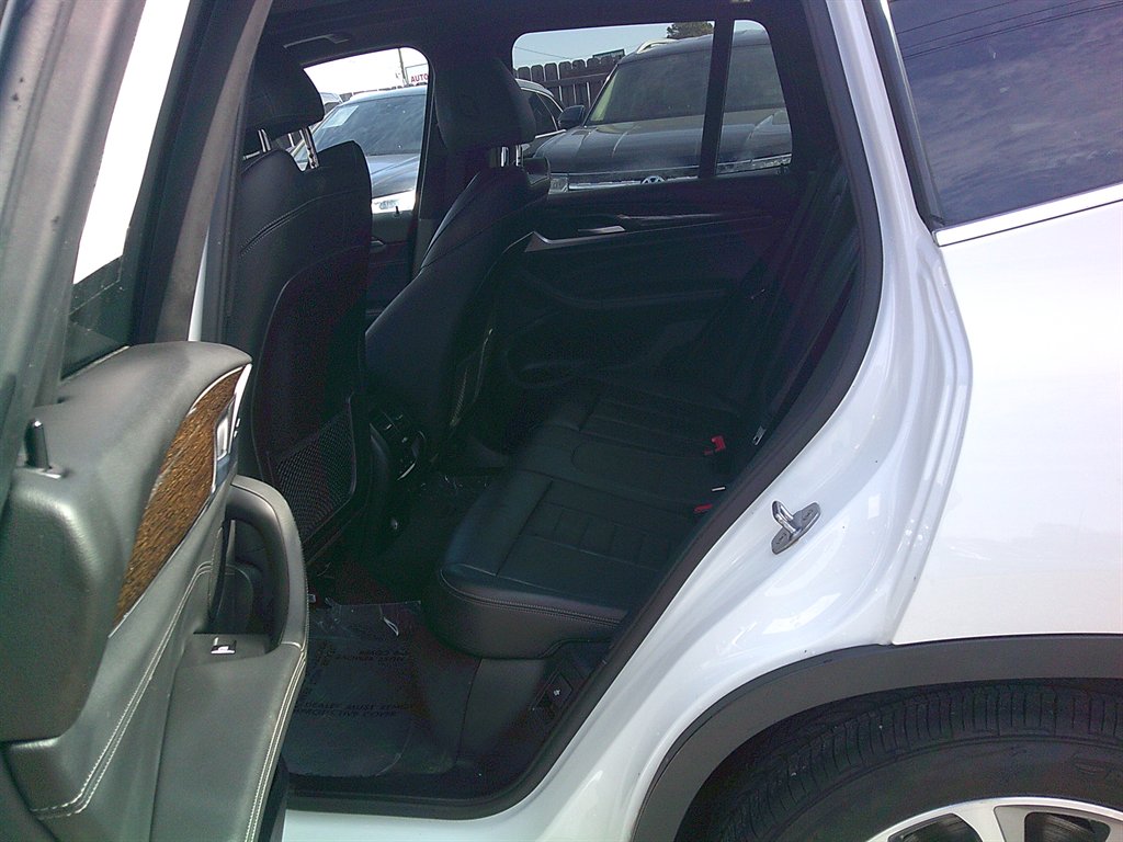 BMW X3 photo 11