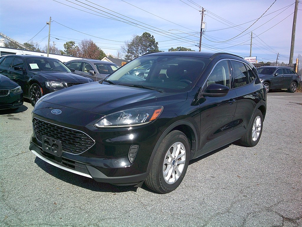 2020 Ford Escape SE