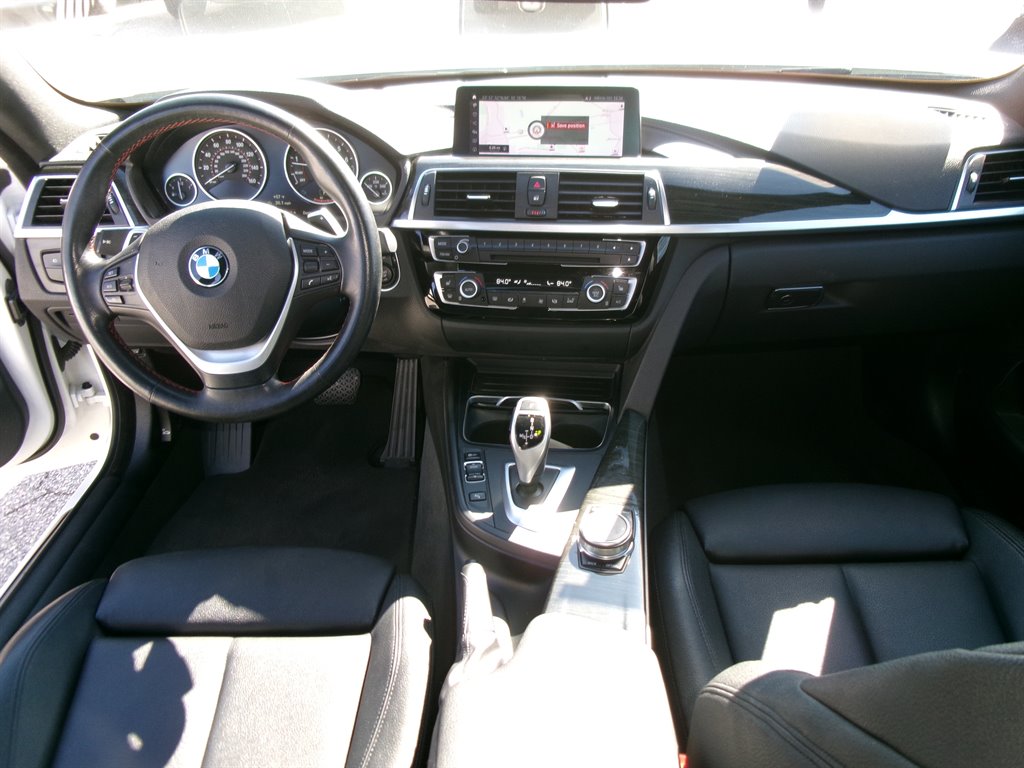 BMW 4 Series photo 12