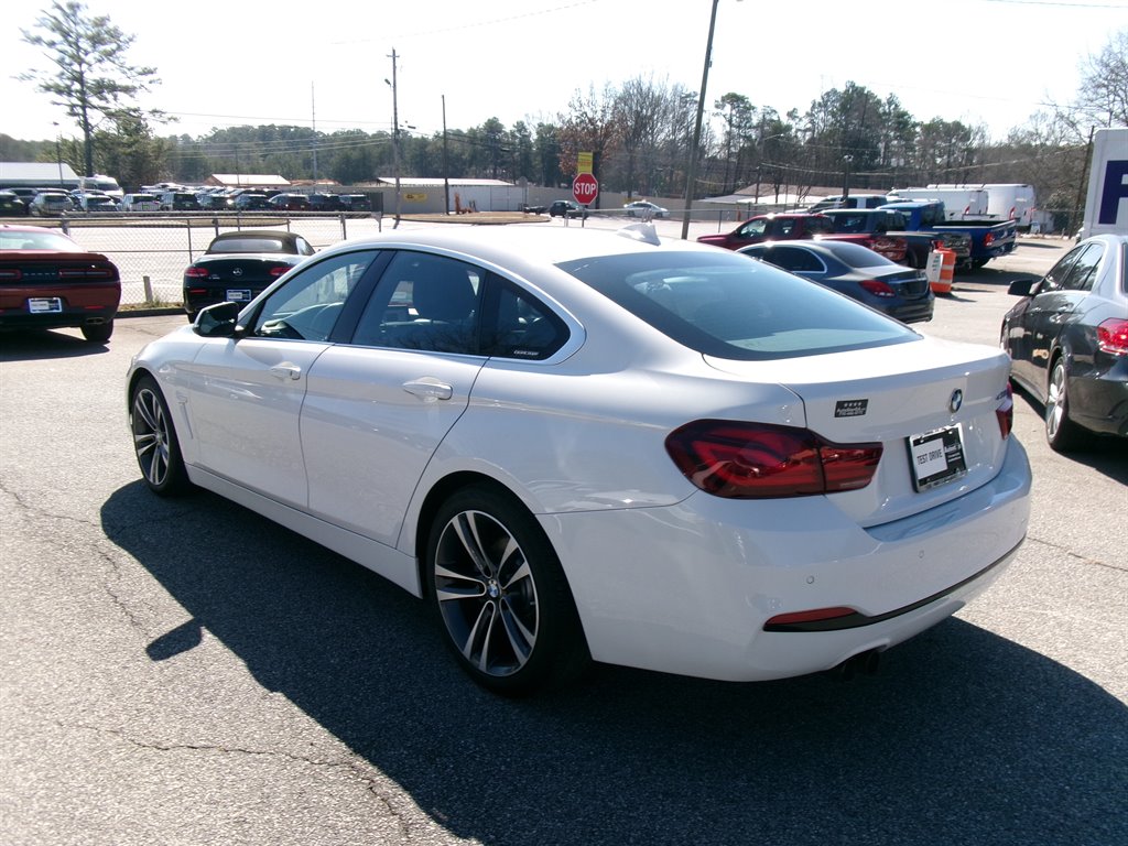 BMW 4 Series photo 4