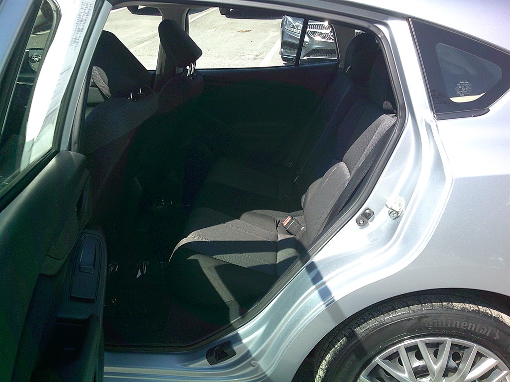 Subaru Impreza photo 8