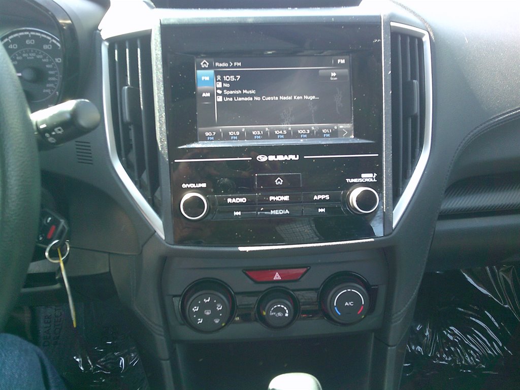 Subaru Impreza photo 10