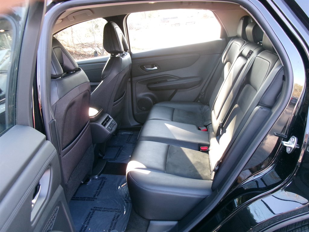 Nissan Ariya photo 9
