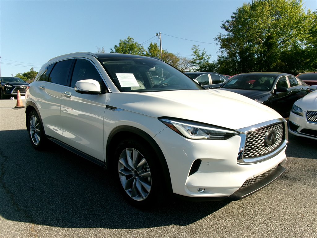 2021 INFINITI QX50 Essential