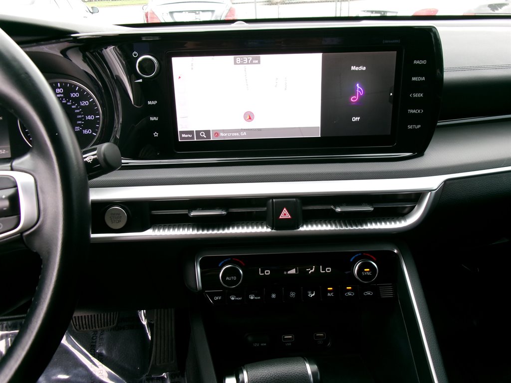 Kia K5 photo 11