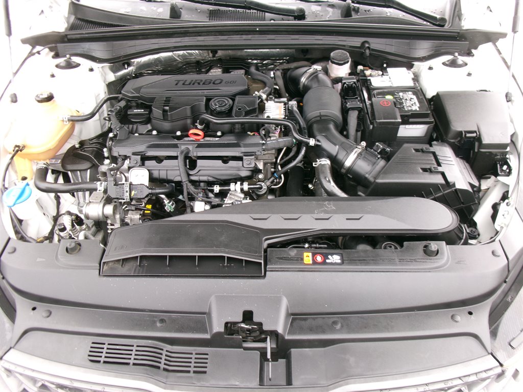 Kia K5 photo 19