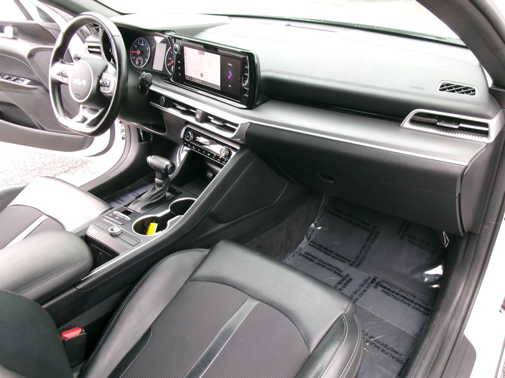 Kia K5 photo 13