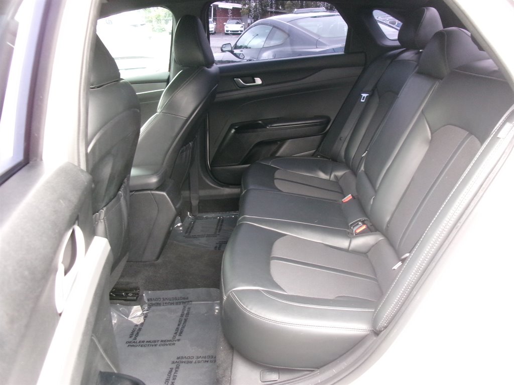 Kia K5 photo 8