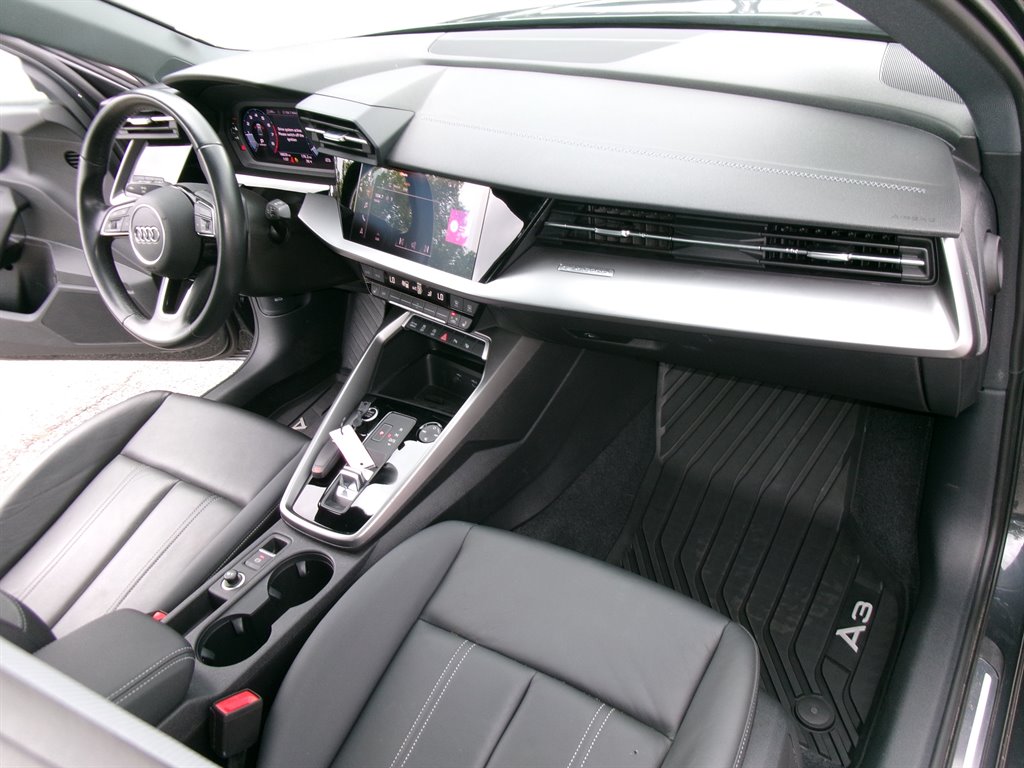 Audi A3 photo 11