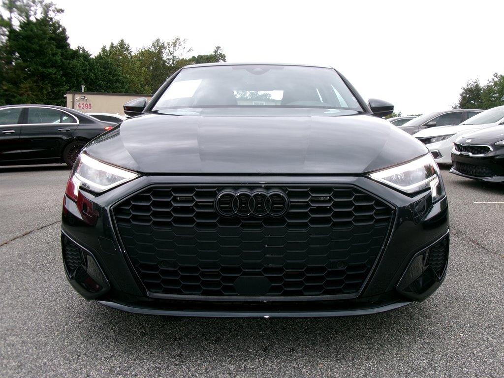 Audi A3 photo 2