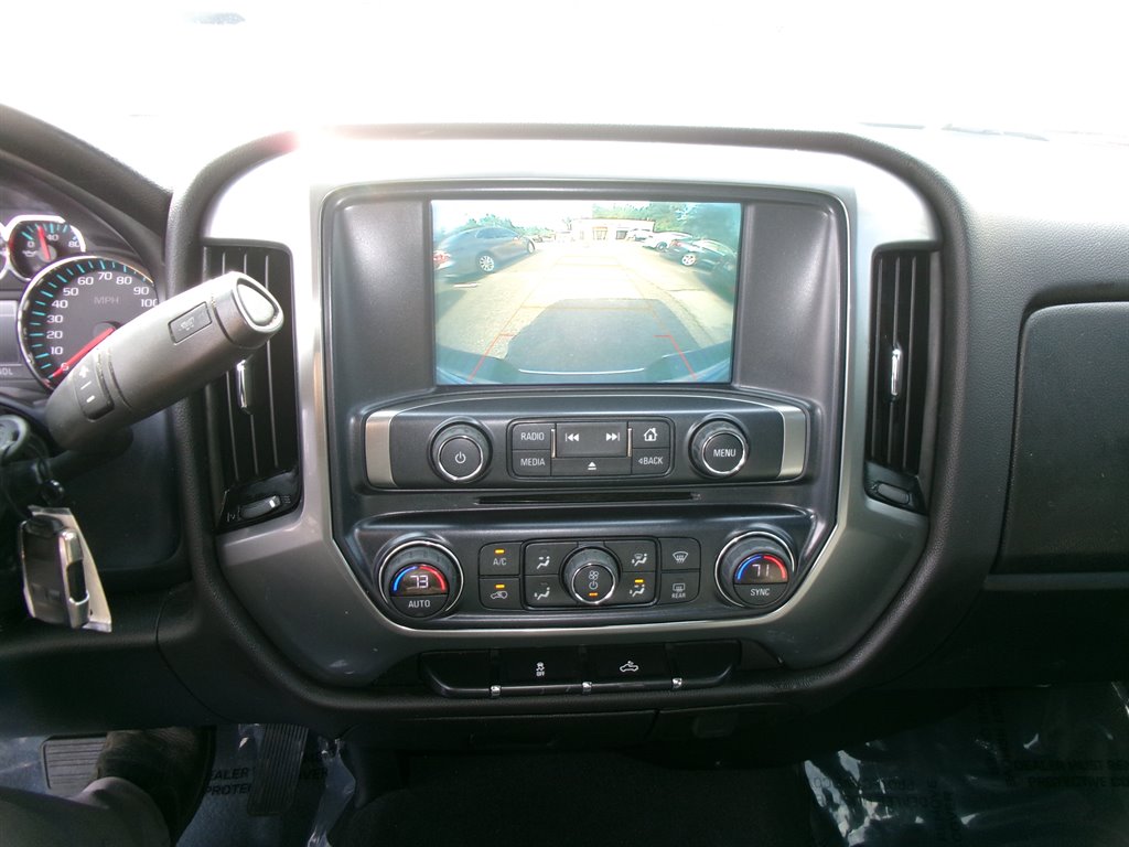 Chevrolet Silverado photo 15