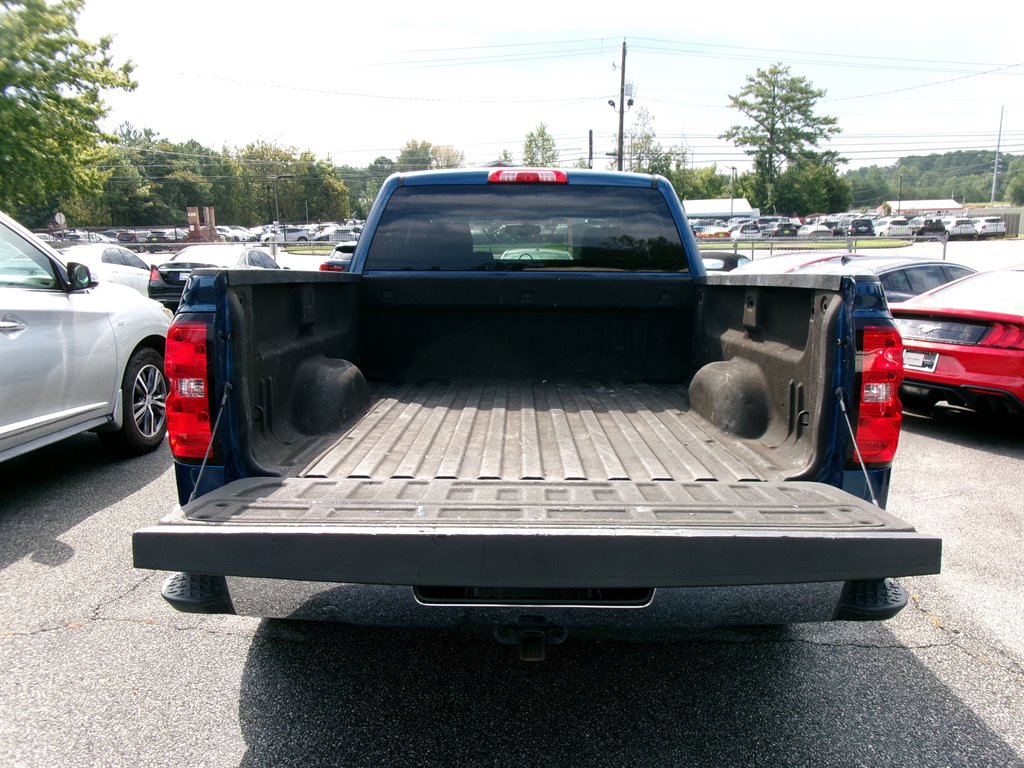 Chevrolet Silverado photo 7