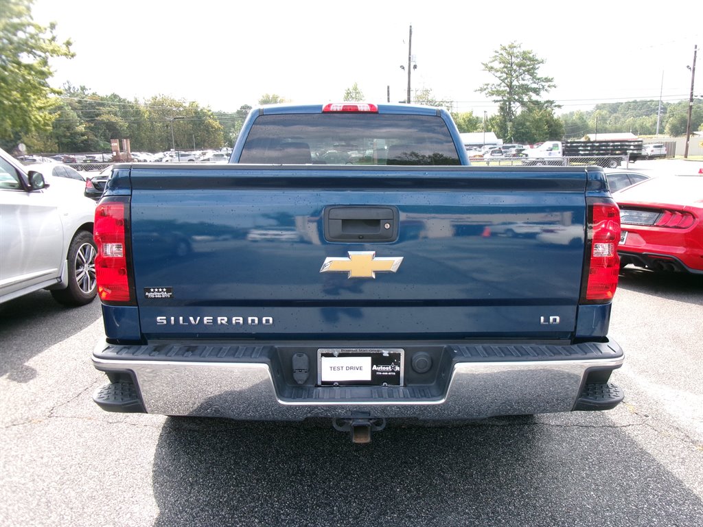 Chevrolet Silverado photo 5