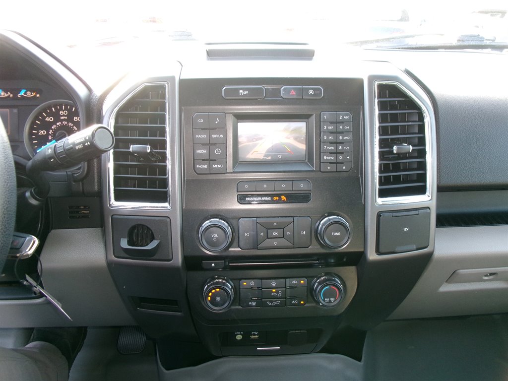 Ford F-150 photo 15