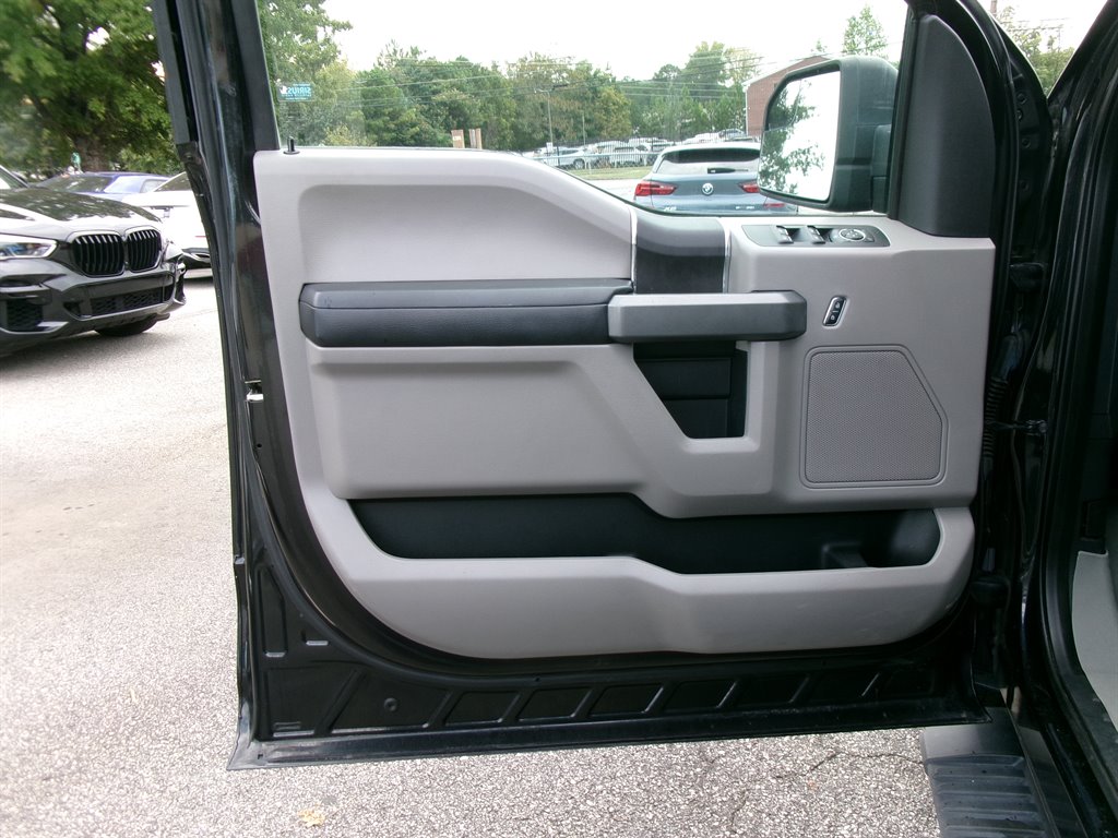 Ford F-150 photo 7