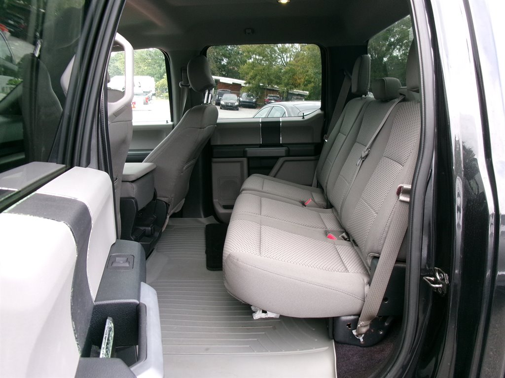 Ford F-150 photo 9