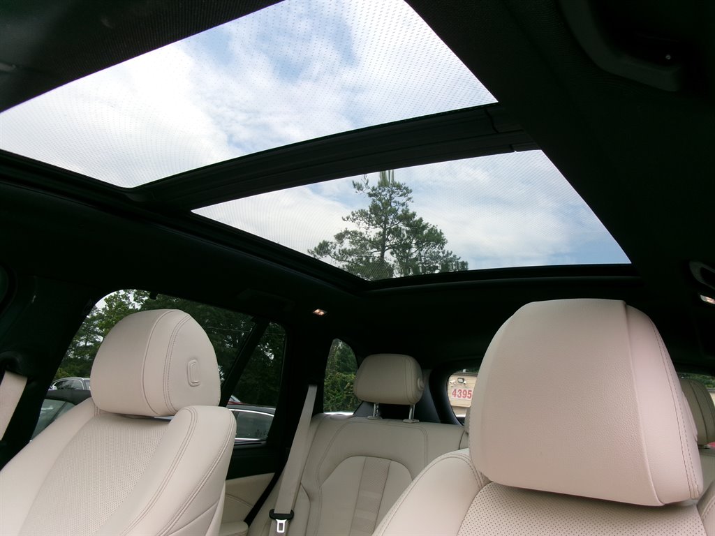 BMW X5 photo 16