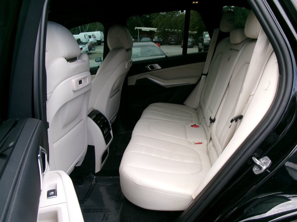 BMW X5 photo 10