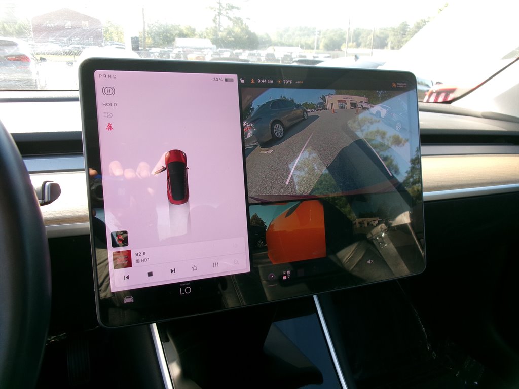 Tesla Model 3 photo 14