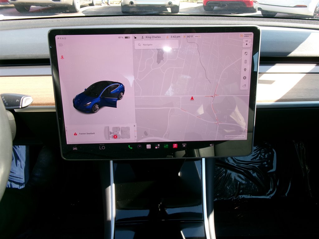 Tesla Model 3 photo 12